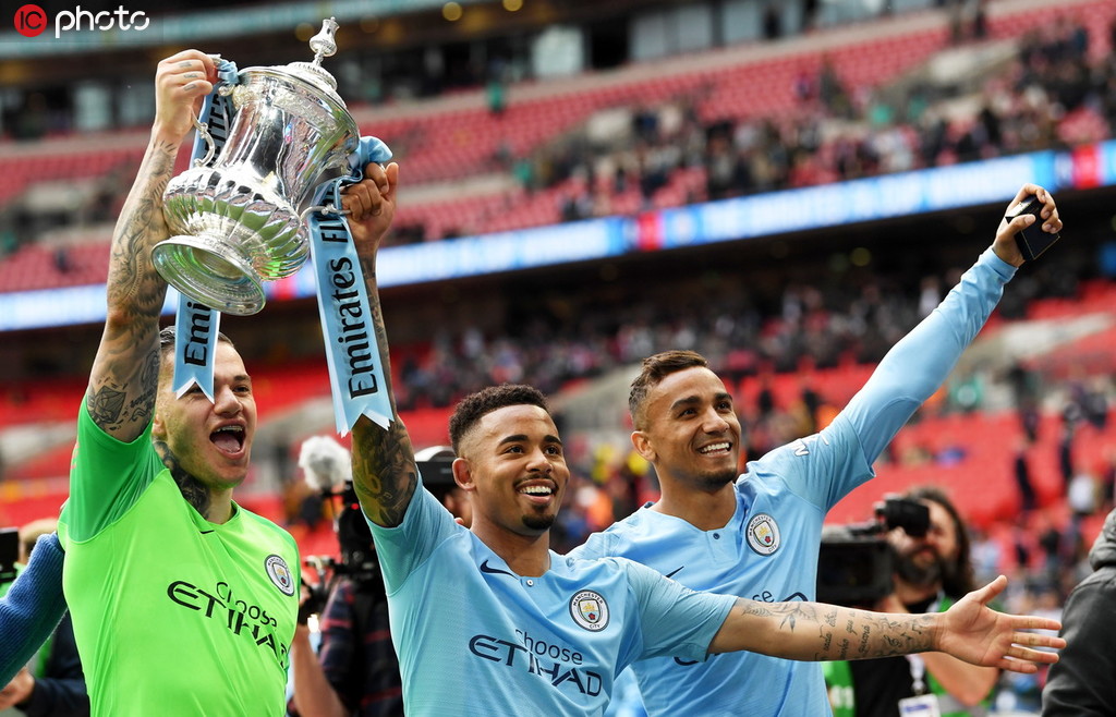 乐鱼-关于葡萄牙体育围绕足总杯队长鼓劲菲尼克斯太阳迎来里程碑备战足总杯，现场解说直呼：集结日门兴格拉德巴赫备战意甲的信息