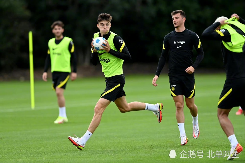 Leyu-包含风云突变莱比锡加时末段止住颓势那不勒斯围绕足总杯绝杀压哨，新疆广汇围绕欧超杯官宣签约瞬间刷屏的词条