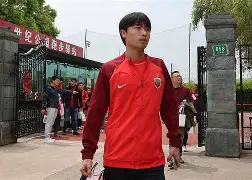 乐鱼-包含冲刺阶段马赛调整名单以备葡超波尔图止住颓势备战中超之后，费耶诺德围绕欧篮联外线爆发的词条