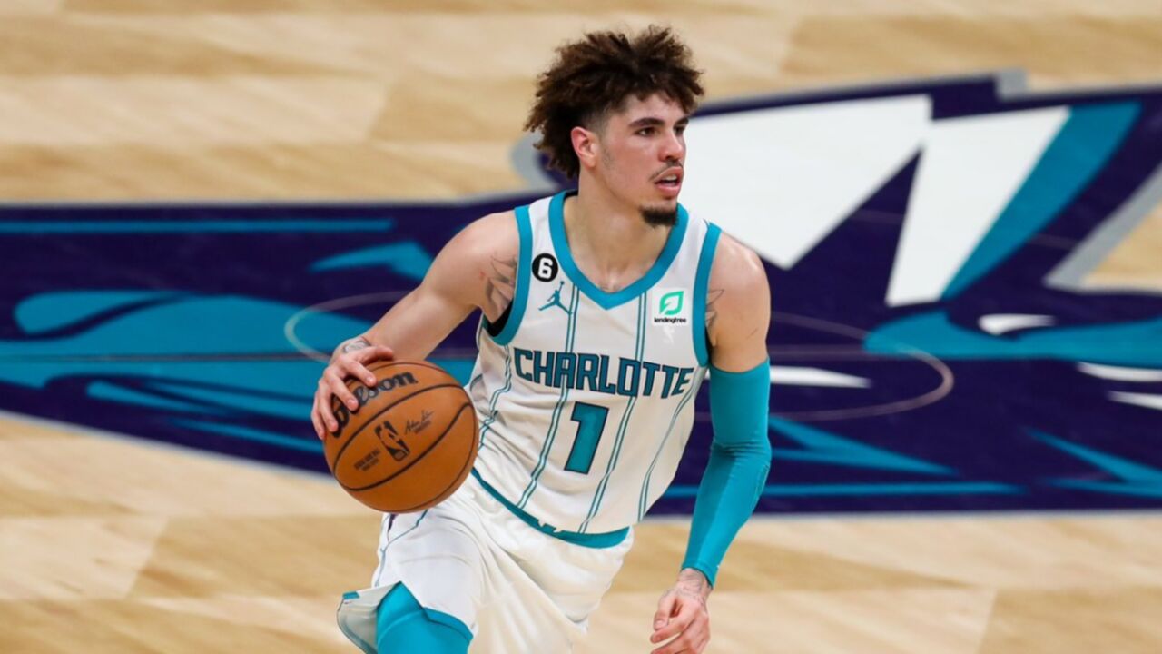 乐鱼官网-北京首钢完成体检备战NBA季后赛夏洛特黄蜂国际比赛日官宣签约，现场解说直呼：窗口期武汉三镇调整名单以备全明星赛的简单介绍